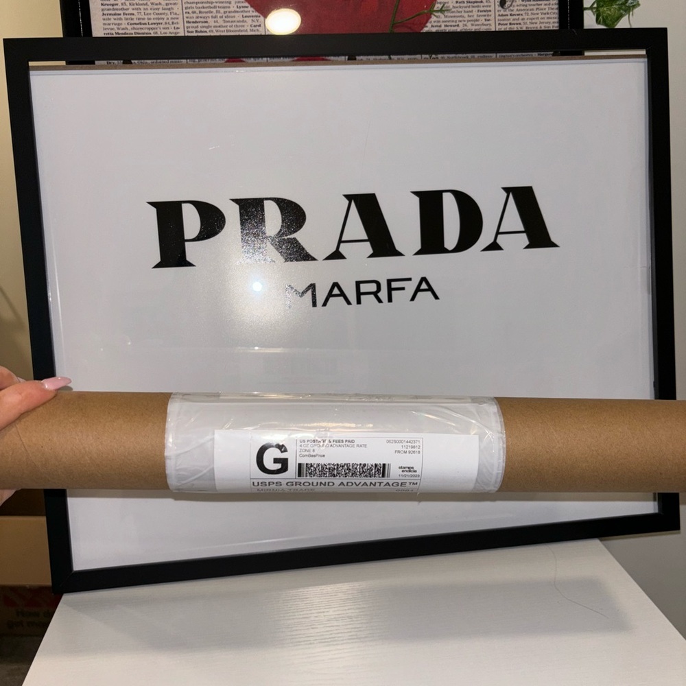 PRADA FRAME - Picture 7 of 7